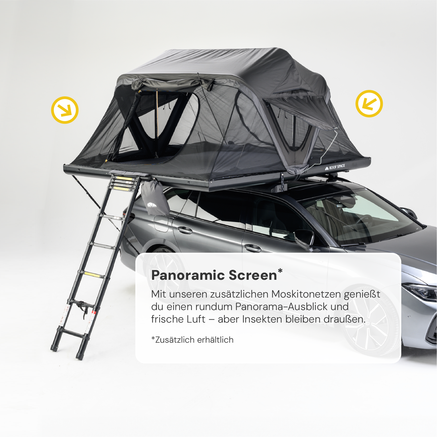 Ein graues Dachzelt auf einem Auto mit Leiter; Text "Panoramic Screen* Mit unseren zusätzlichen Moskitonetzen genießt du einen rundum Panorama-Ausblick..." ist sichtbar.